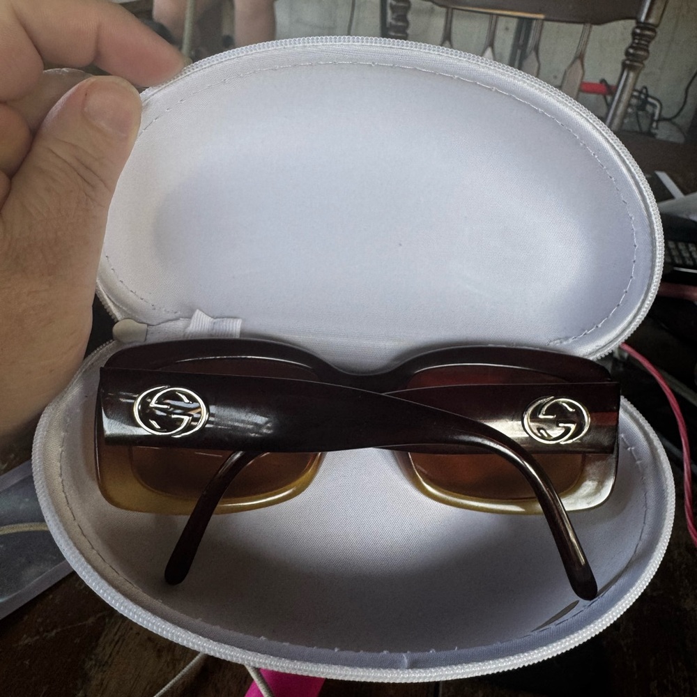 Gucci Brown and Tan Gradient Sunglasses - Picture 7 of 7